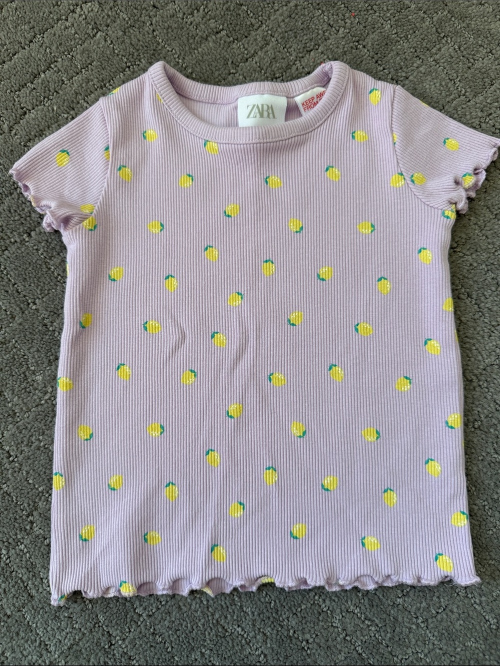 Zara Lilac Short Sleeve Tee with Yellow Lemon Motif